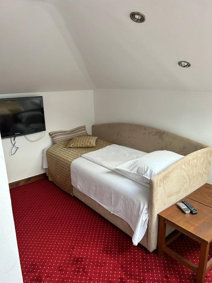 Garni Hotel Konak Sarajevo Ngoại thất bức ảnh