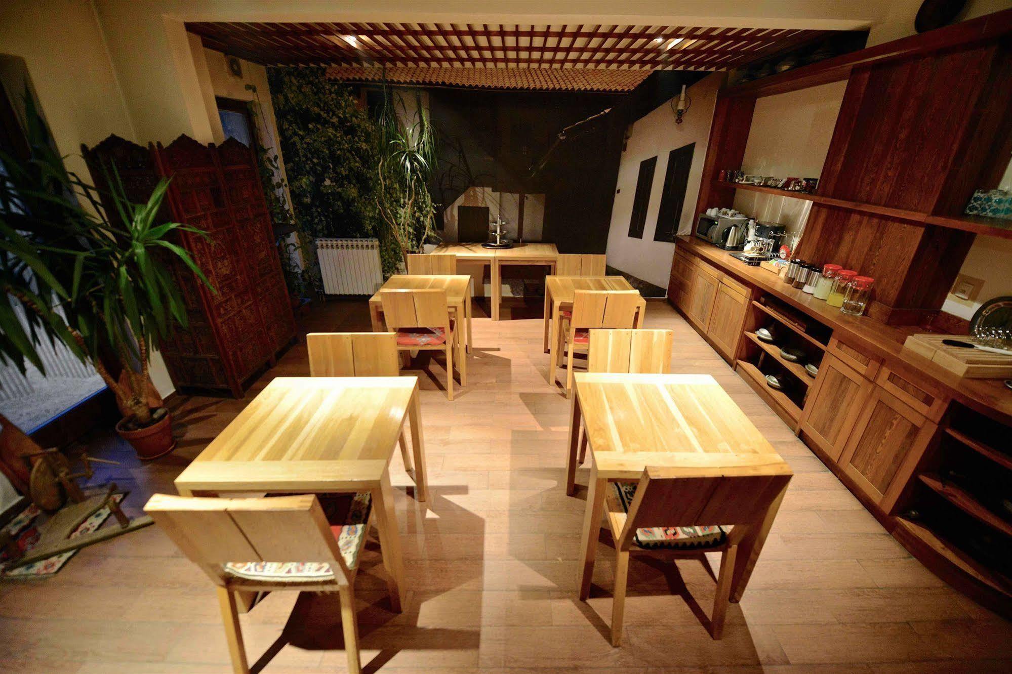 Garni Hotel Konak Sarajevo Ngoại thất bức ảnh